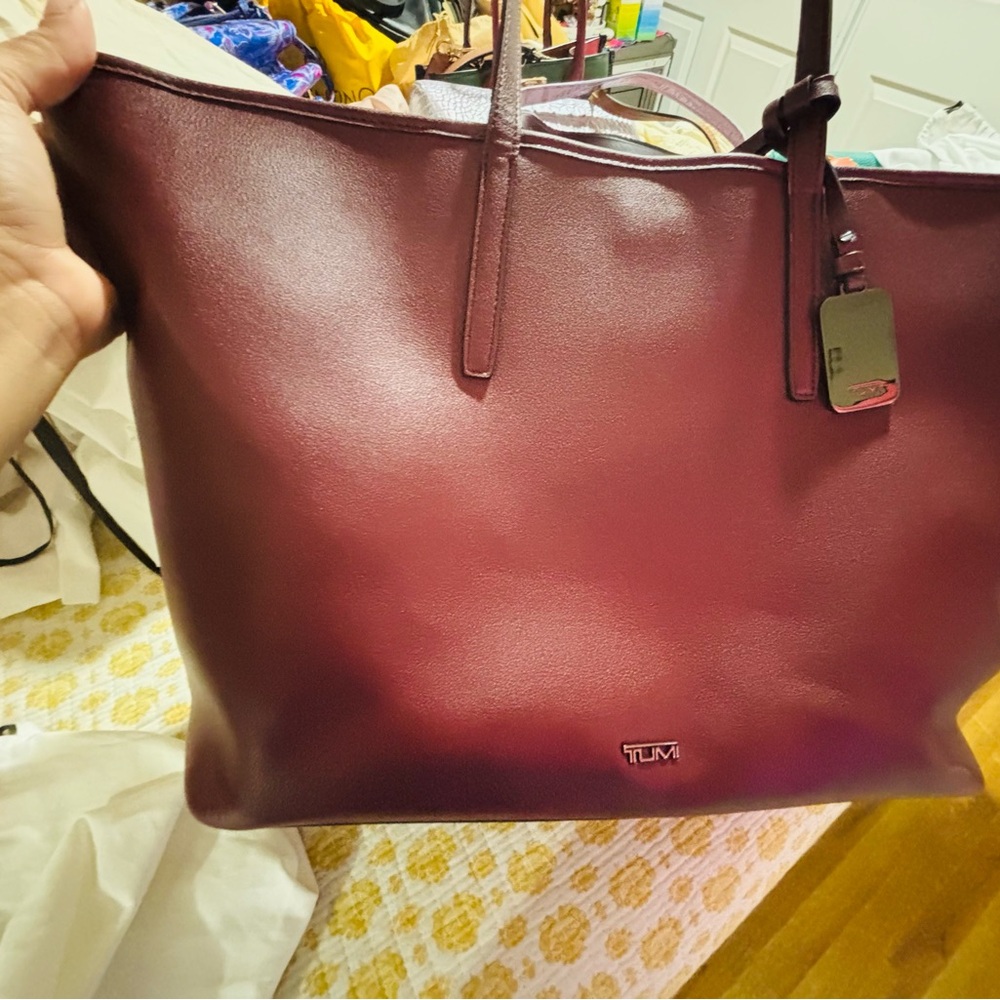 Tumi Red Tote Bag Sleek Leather Design